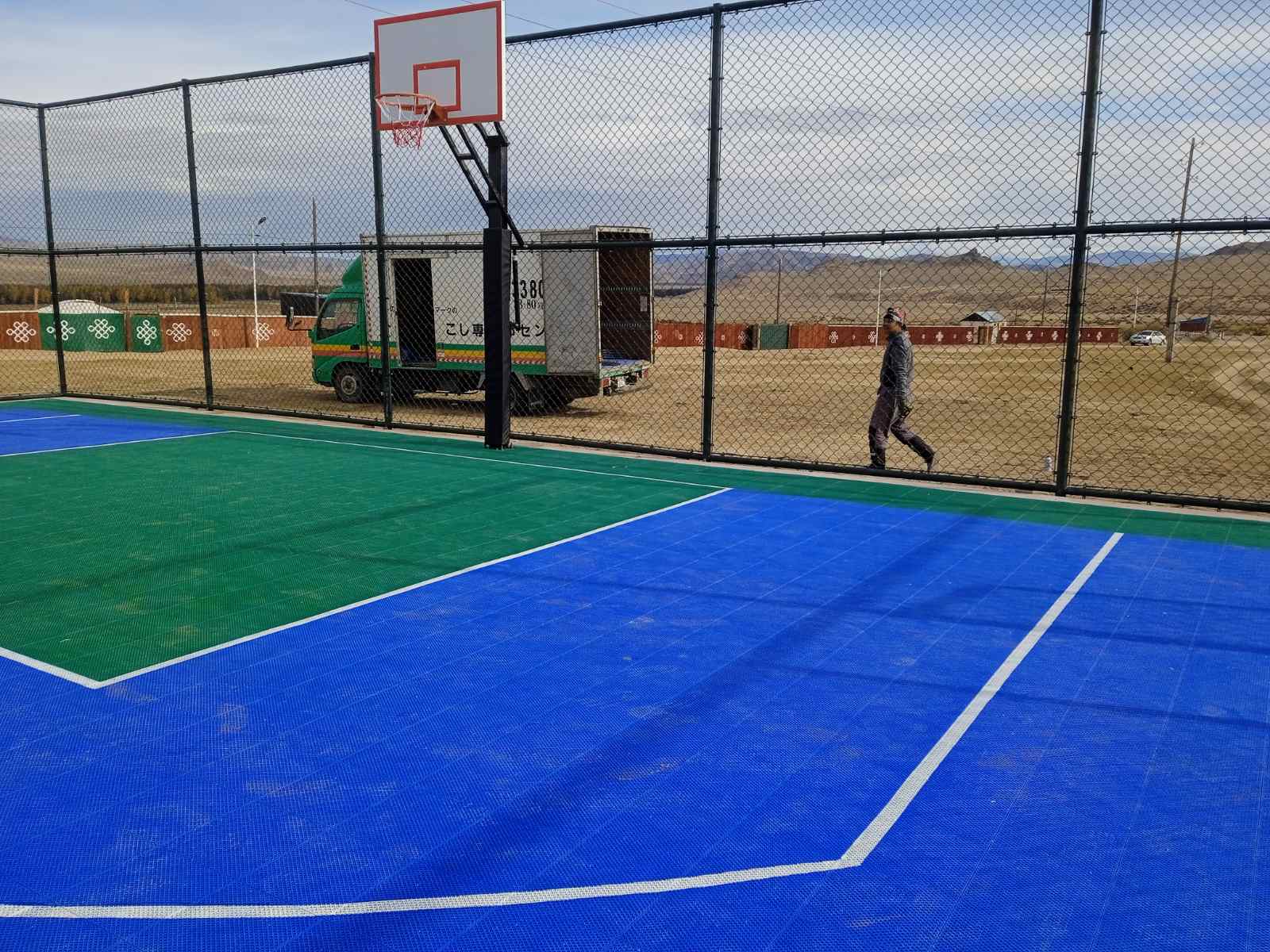 Outdoor basketball court construction service